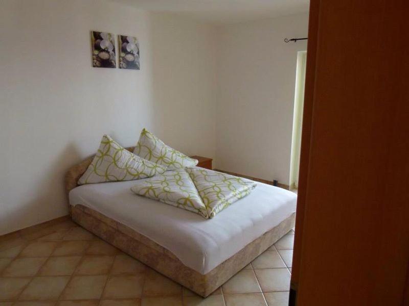 Apartmani Ivanic Vir Exteriör bild