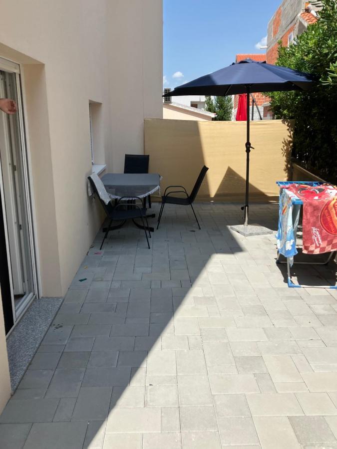Apartmani Ivanic Vir Exteriör bild